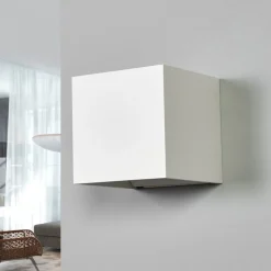 Helestra Siri væglampe up/down, mat hvid