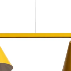 Hængelampe form 4, gul, metal, 4 lyskilder, kegle, E27