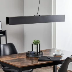 Hængelampe Gentor 4, længde 96 cm i sort