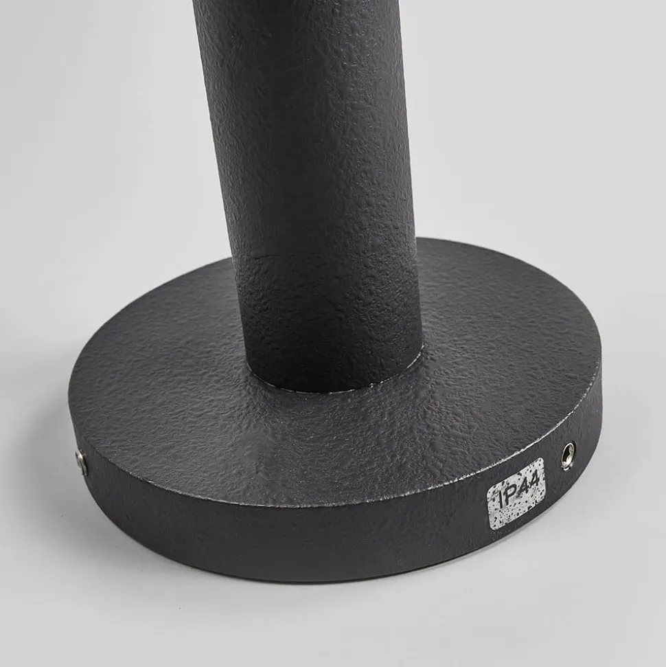 I sort - lys på Yarai-stien