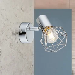 Innovativ designet vægspot Daiva