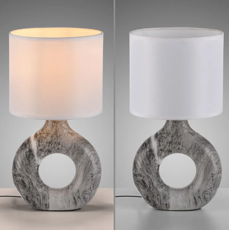 JUST LIGHT. Carara bordlampe, keramisk fod, grå
