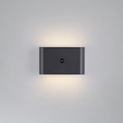 JUST LIGHT. LED-batteridrevet væglampe Ziddy sort Sensor 3.000K