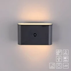 JUST LIGHT. LED-batteridrevet væglampe Ziddy sort Sensor 3.000K