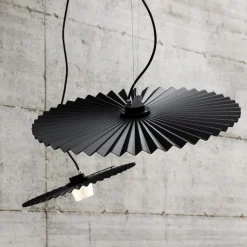 Karman Gonzaga LED-hængelampe, Ø 59 cm, sort