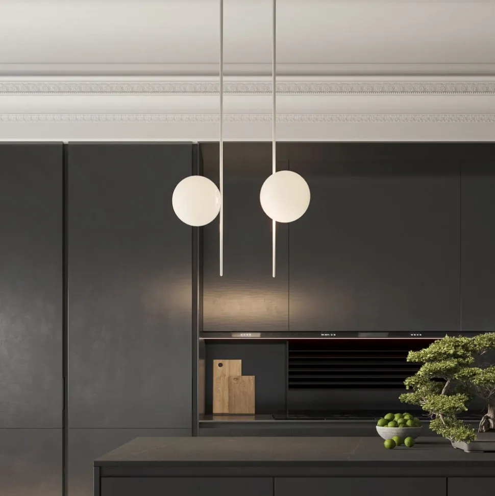 Karman udendørs loftlampe Atmosphere, hvid, 178 cm, plast