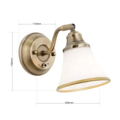 Klassisk TILDA væglampe med justerbart hoved