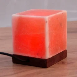 Kubus bordlampe med USB-tilslutning