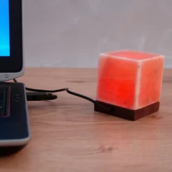 Kubus bordlampe med USB-tilslutning