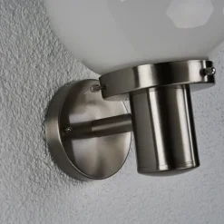 Kugleformet udendørs væglampe Samuel, stål