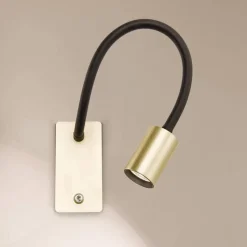 Kurt LED-væglampe, mat messing med fleksibel arm