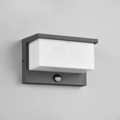 LED udendørs væglampe Nestos, bevægelsessensor, IP54