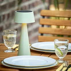 LED-bordlampe Solino, grøn, solcelle/USB, 26 cm, IP44