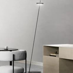 LED-gulvlampe Mahina, sort, højde 130 cm, metal, CCT