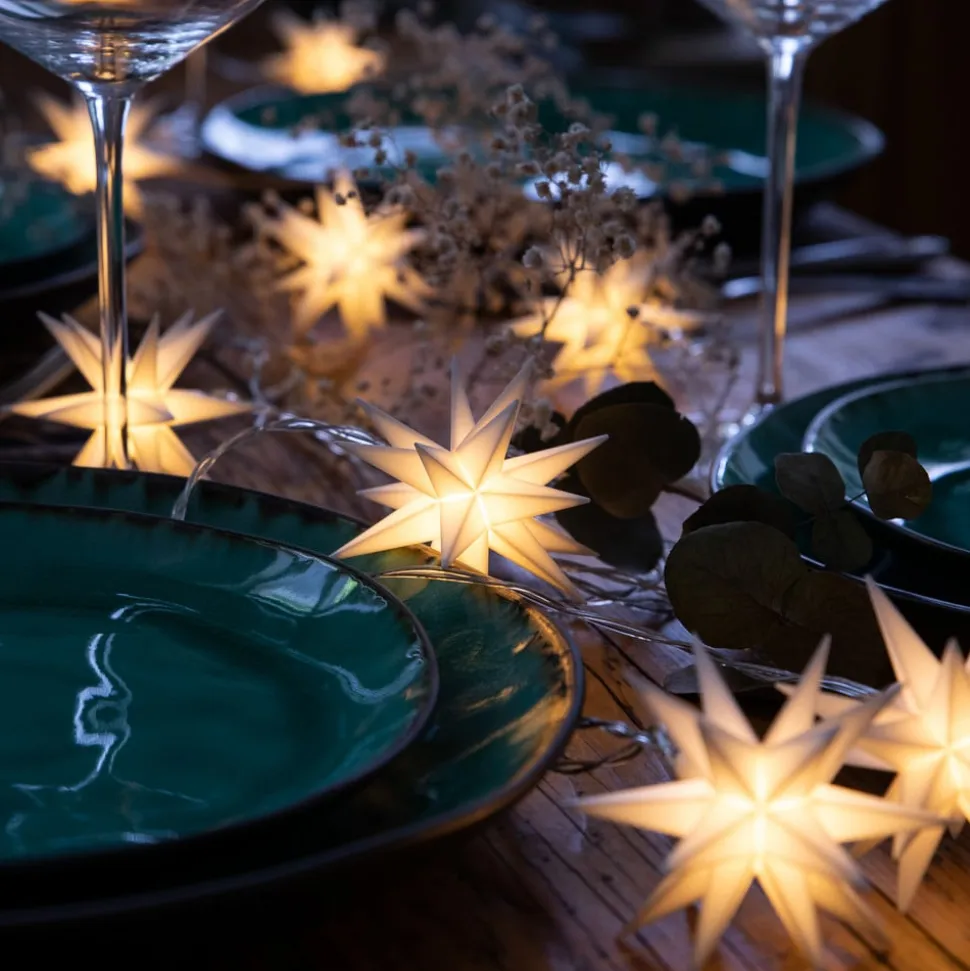 LED-lyskæde med baby-stjerner udenpå 9 lyskilder hvid