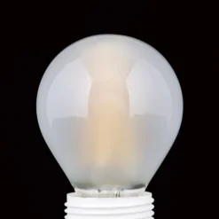 LED-pære E14 G45, mat, 6W, 2.700 K, 720 lm, dæmpbar