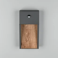 LED-sensor-udendørs LED-væglampe SALMON, trælook, højde 33 cm IP44