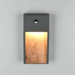 LED-sensor-udendørs LED-væglampe SALMON, trælook, højde 33 cm IP44