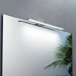 LED-spejlbelysning Triga IP44, krom, 40 cm, 3.000K