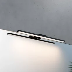 LED-væglampe til badeværelset Modena IP44 sort, 4.000 K, bredde 40 cm