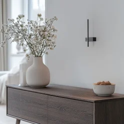 LED-væglampe Vision, højde 30 cm, metal, sort, 3.000 K