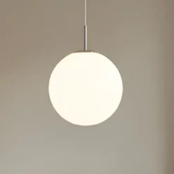 Lindby hængelampe Marike, Ø 35 cm, hvid, glas, kugle, E27