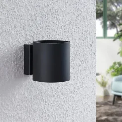 Lindby Mirza væglampe i aluminium, rund, sort