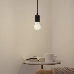 Lindby pendellampe Hattie, sort, Ø 4,7 cm, metal, E27