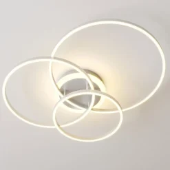 Lindby Smart LED-loftlampe Tula, fjernbetjening, Tuya CCT