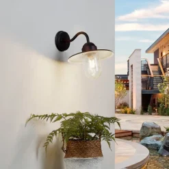 Lindby udendørs væglampe Filip, rustbrun, 30 cm, E27, IP44