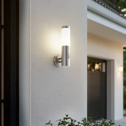 Lindby udendørs væglampe Kristof, bevægelsessensor, 33 cm, E27