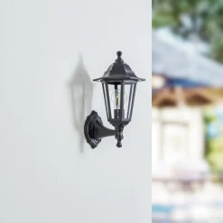 Lindby udendørs væglampe Nane, lygte, saltvandsresistent, E27