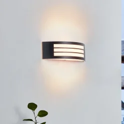 Lindby udendørs væglampe Vimal, E27, 32 cm, sort, aluminium