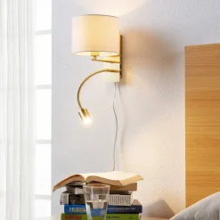 Lindby væglampe Florens, messing, LED-læselampe, 23,5 cm