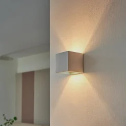 Lindby væglampe Freja, hvid, gips, G9