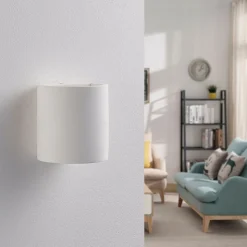 Lindby væglampe Krista, hvid, gips, op/ned, kan males, G9
