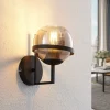 Lindby væglampe Marinka, højde 20 cm, sort, røgfarvet glas