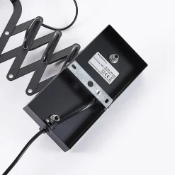 Lindby væglampe Merle, sort, 60 cm, læselampe, udtrækkelig