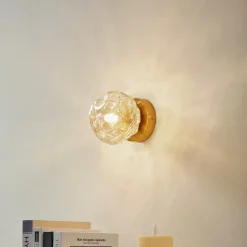 Lindby væglampe Piatra, rav/messing, glas, Ø 16 cm, G9