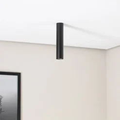 Loftlampe Tube i cylinderform, sort