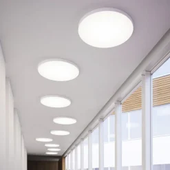 LOOM DESIGN LED-loftlampe Lucia, hvid, Ø 45 cm aluminium