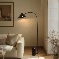 Lucande gulvlampe Alviero, 157 cm, sort, metal, marmor