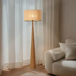 Lucande gulvlampe Fabrena, naturfarvet, bambus, højde 138 cm