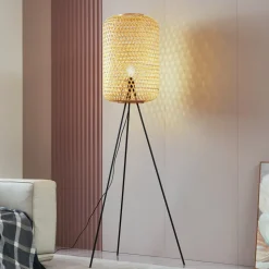 Lucande gulvlampe Jorick, bambus, trefod, højde 166 cm