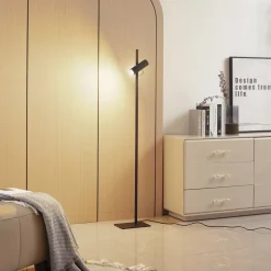 Lucande gulvlampe Lysias, sort, metal, højde 143,2 cm