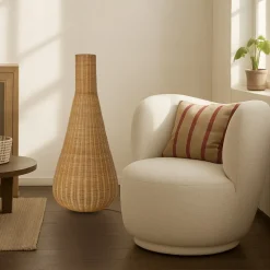 Lucande gulvlampe Takeo, rattan, højde 115 cm, E27