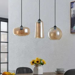 Lucande hængelampe Wilja, rav, glas, 111 cm, 3 lyskilder, E27