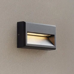 Lucande LED udendørs væglampe Weno, sort, aluminium, IP65