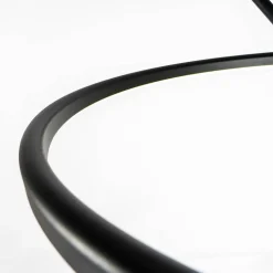 Lucande LED-buelampe Virvera, rund, sort, metal