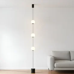 Lucande LED-gulvlampe Sphere, sort/opal, glas, dæmpbar